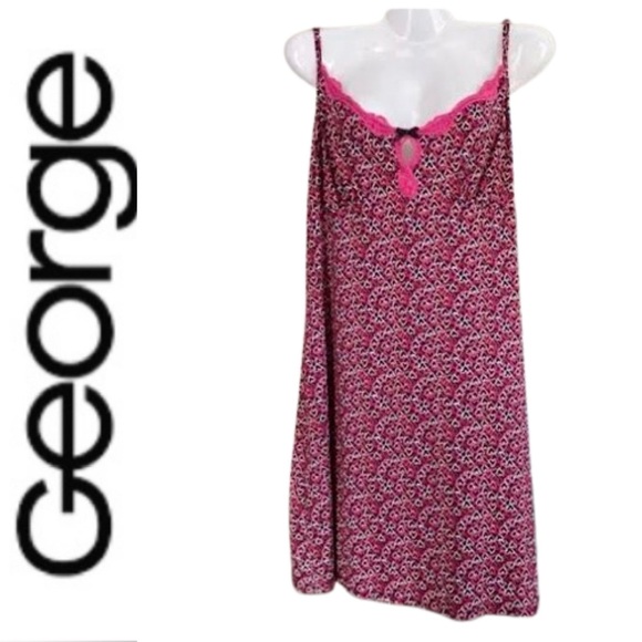 George Other - ❤️💘Full of Heart’s Nightgown❤️💘George